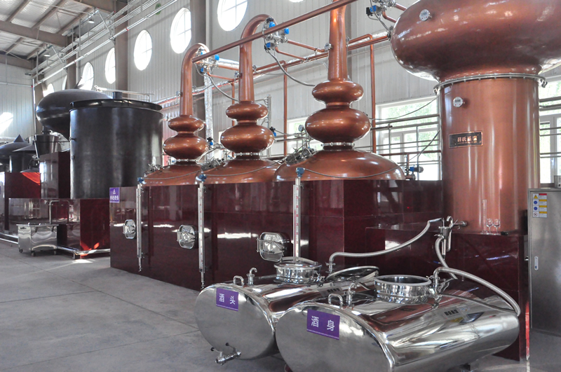 寧夏白蘭地產業新篇章 西北最大基酒蒸餾項目投產，賦能葡萄酒加工全產業鏈